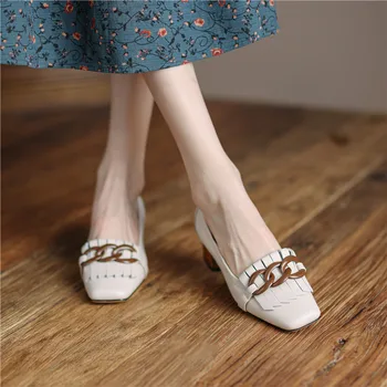 MoonMeek 2022 Noi Sosesc Din Piele Pantofi Femei Pompe De Deget De La Picior Pătrat Primavara-Vara Tocuri Inalte Lanț Tassel Epocă Unică Pantofi